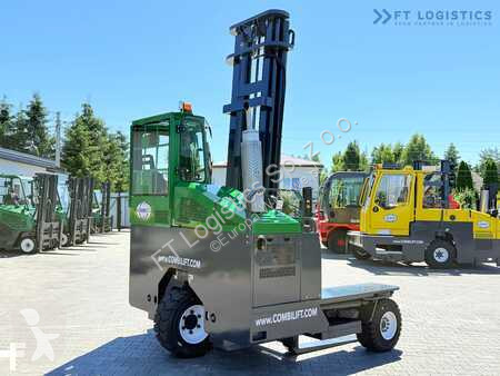 Stivuitor multidirectional Combilift