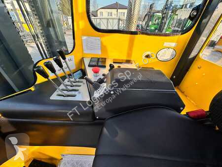Stivuitor multidirectional Combilift