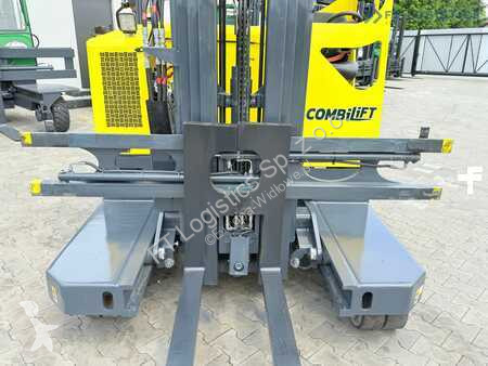 رافعة شوكية متعددة الاتجاهات Combilift