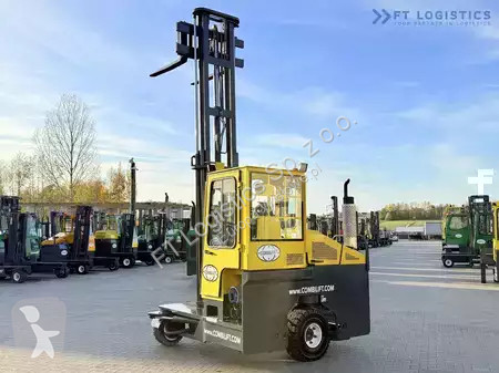 Štvorcestný vysokozdvižný vozík Combilift