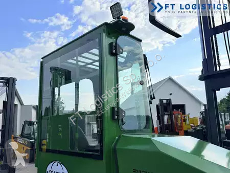 Многопосочен кар Combilift