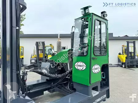 Štvorcestný vysokozdvižný vozík Combilift