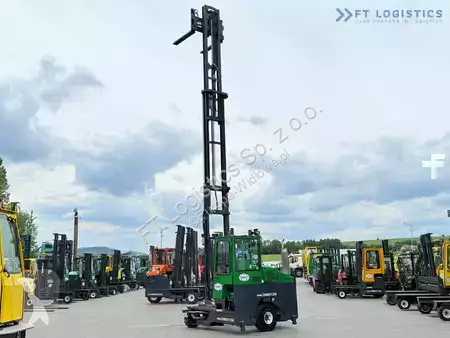 Štvorcestný vysokozdvižný vozík Combilift