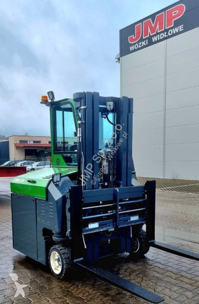 Stivuitor multidirectional Combilift CBE