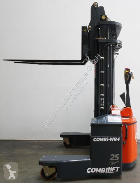 Stivuitor multidirectional Combilift  WR4