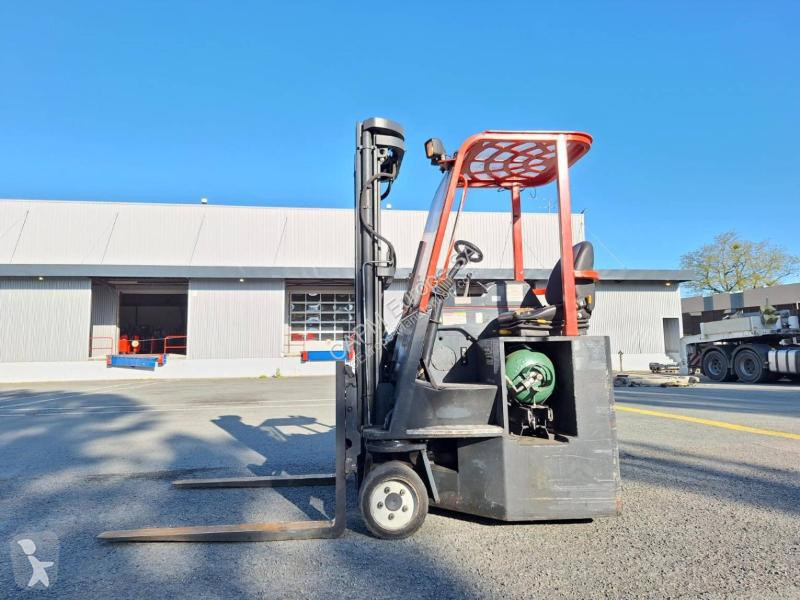 Stivuitor multidirectional Amlift  AGILIFT...