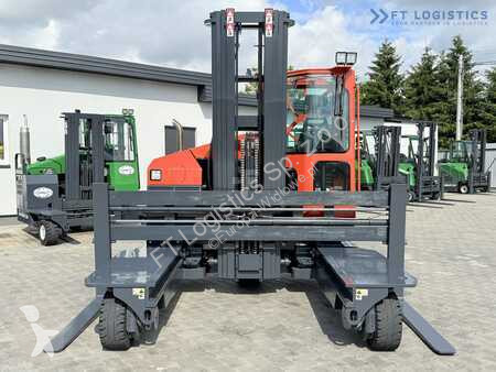 Stivuitor multidirectional Combilift