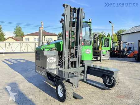 رافعة شوكية متعددة الاتجاهات Combilift