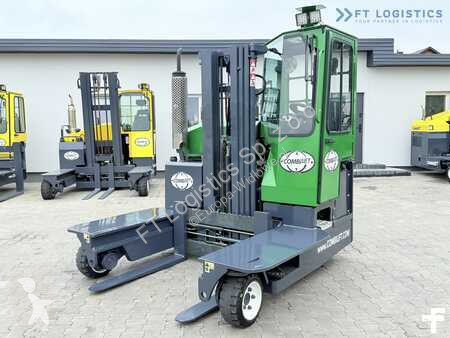 Stivuitor multidirectional Combilift