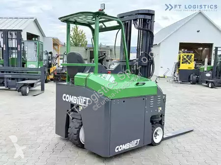 Štvorcestný vysokozdvižný vozík Combilift