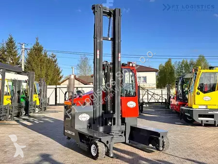 Štvorcestný vysokozdvižný vozík Combilift