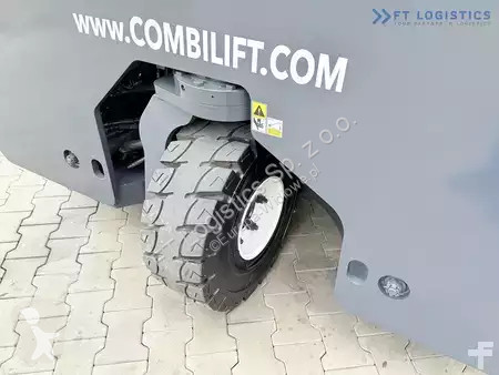 Štvorcestný vysokozdvižný vozík Combilift