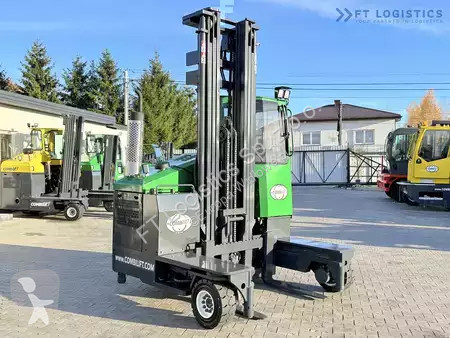 Štvorcestný vysokozdvižný vozík Combilift