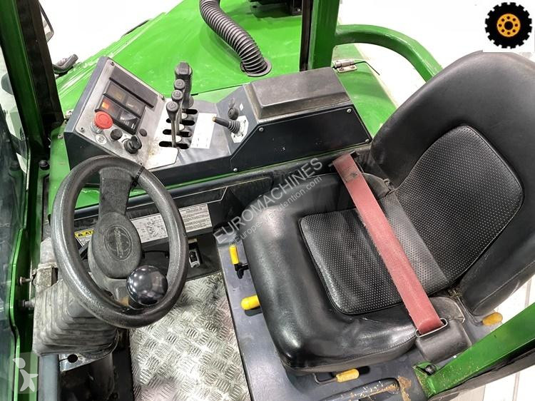 رافعة شوكية متعددة الاتجاهات Combilift  C3000CB