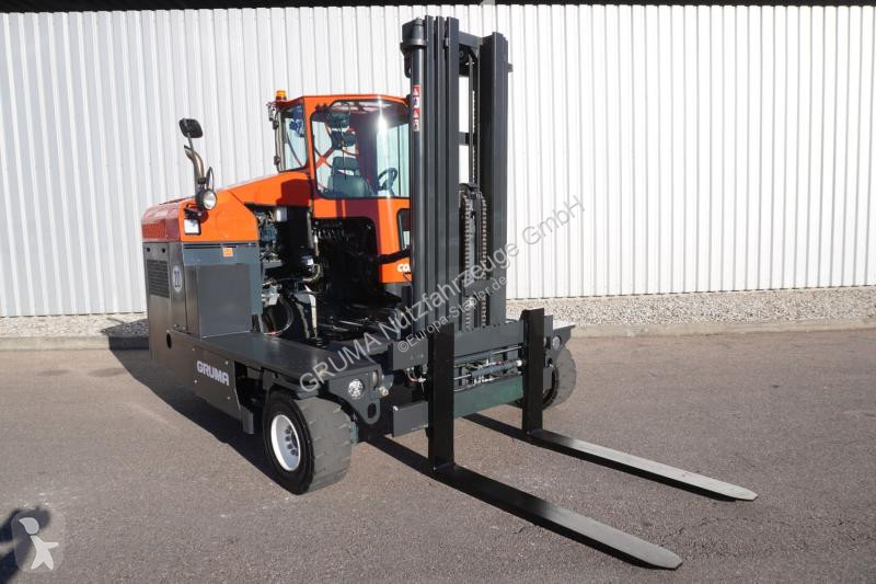 رافعة شوكية متعددة الاتجاهات Combilift
