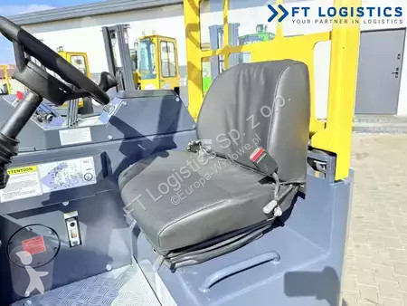 Многоходовой погрузчик Combilift