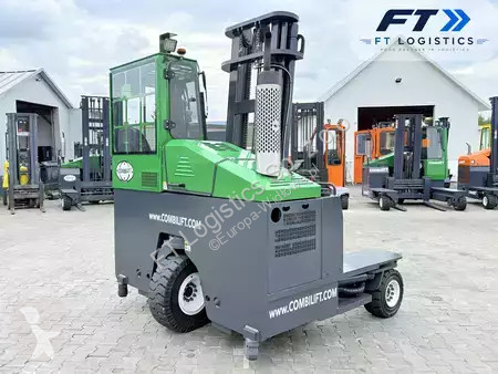 多向叉车 Combilift