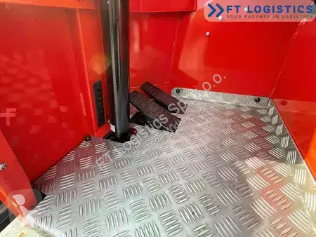 Stivuitor multidirectional Combilift