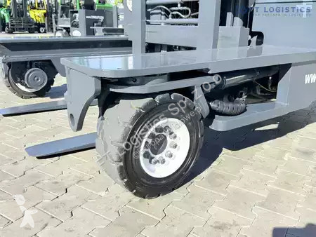 Многоходовой погрузчик Combilift