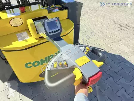 Chariot multidirectionnel Combilift