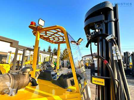 Stivuitor multidirectional Combilift
