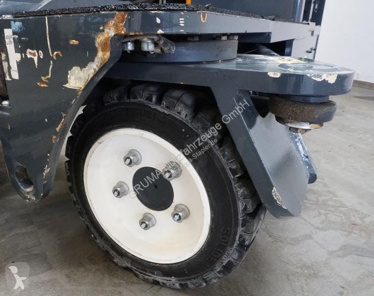 Stivuitor multidirectional Combilift