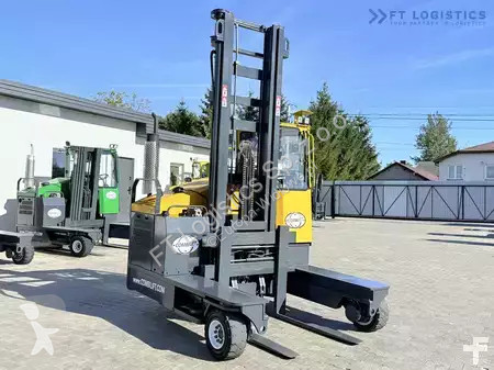 Štvorcestný vysokozdvižný vozík Combilift