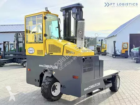 Štvorcestný vysokozdvižný vozík Combilift