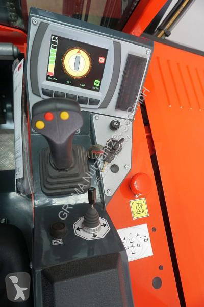 Многопосочен кар Combilift  CBE3000