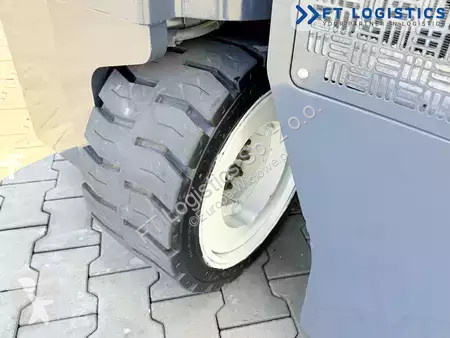 Stivuitor multidirectional Combilift