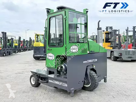 多向叉车 Combilift