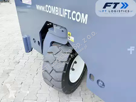 Stivuitor multidirectional Combilift