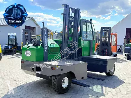 Stivuitor multidirectional Combilift
