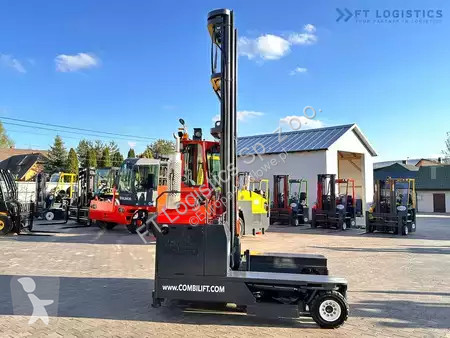 رافعة شوكية متعددة الاتجاهات Combilift