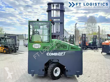 Многоходовой погрузчик Combilift