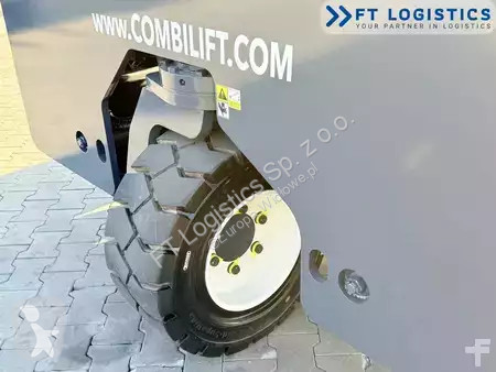Stivuitor multidirectional Combilift