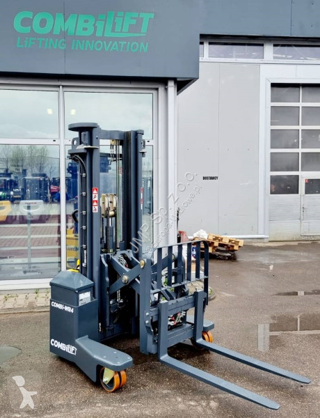 Stivuitor multidirectional  WR4 -  BRAND NEW on...