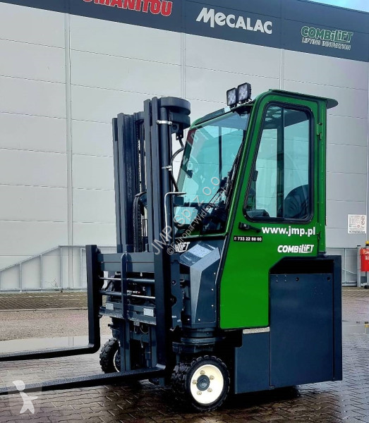 Stivuitor multidirectional Combilift CBE