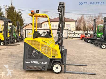 Stivuitor multidirectional Combilift