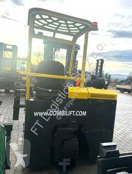 Stivuitor multidirectional Combilift