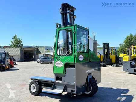 Stivuitor multidirectional Combilift