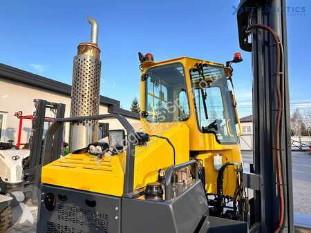 Stivuitor multidirectional Combilift