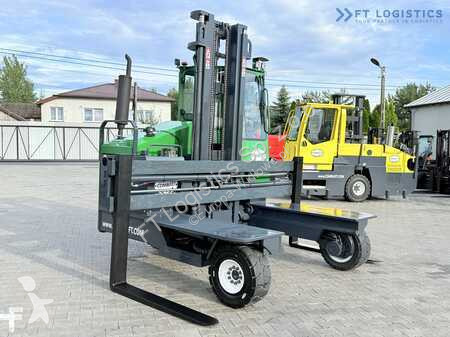 رافعة شوكية متعددة الاتجاهات Combilift