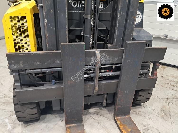 رافعة شوكية متعددة الاتجاهات Combilift  CB4000
