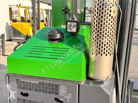 Štvorcestný vysokozdvižný vozík Combilift