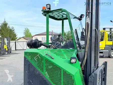 Štvorcestný vysokozdvižný vozík Combilift