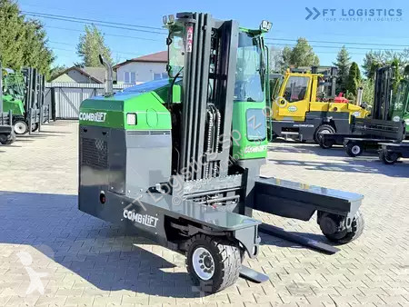 Štvorcestný vysokozdvižný vozík Combilift