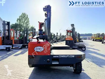 Stivuitor multidirectional Combilift