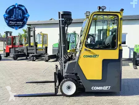 Stivuitor multidirectional Combilift