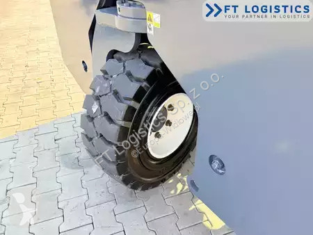 Stivuitor multidirectional Combilift